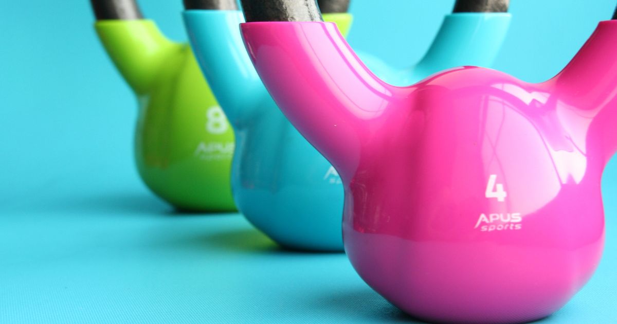 different colours kettlebells for exercise